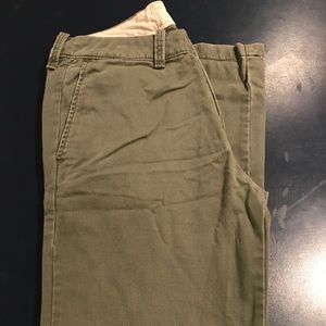 Hollister Chinos
